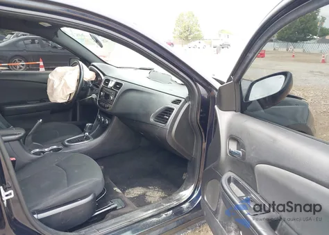 2011 Chrysler 200 Touring from USA, damaged, VIN 1C3BC1FG7BN555483